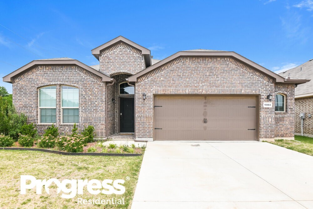 Primary Photo - 15984 Hayes Ridge Dr