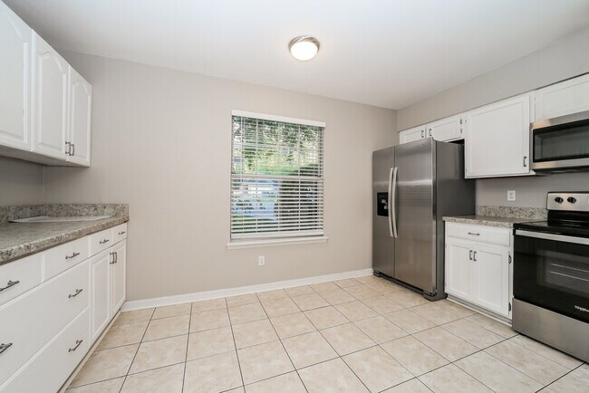 Foto del edificio - 4782 Cinnamon Fern Dr