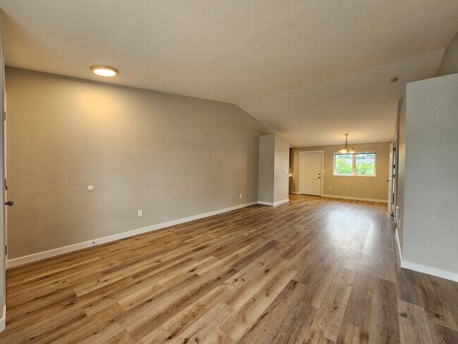 Foto del edificio - 8505 44th Dr NE