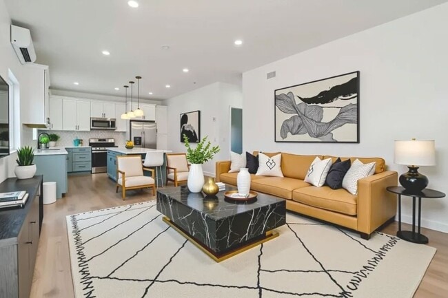 Foto del edificio - 4714 Harbinson Ave