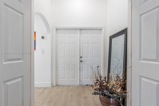 Foto del edificio - 12101 SW 135th Terrace