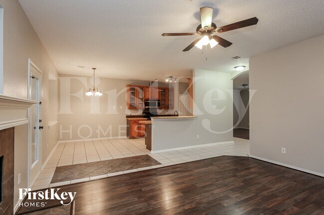 Foto del edificio - 513 Branch Ln