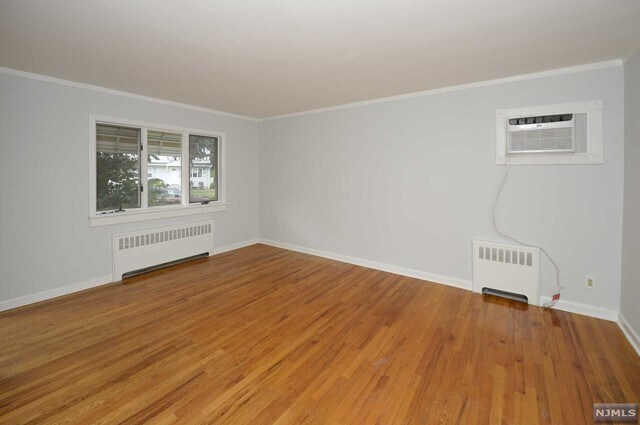 Building Photo - 38-49-49 Vanore Dr