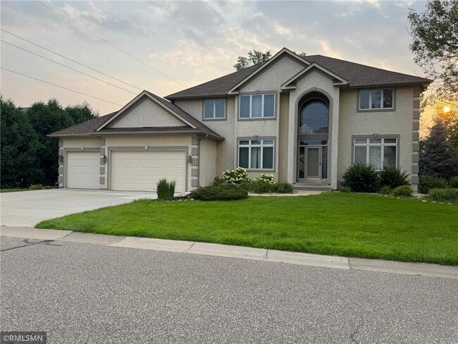 Building Photo - 3963 Garland Ln N
