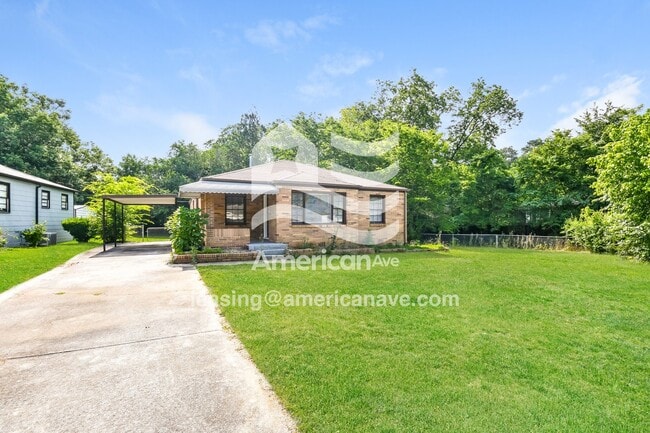 Building Photo - 509 Annie Laura Dr