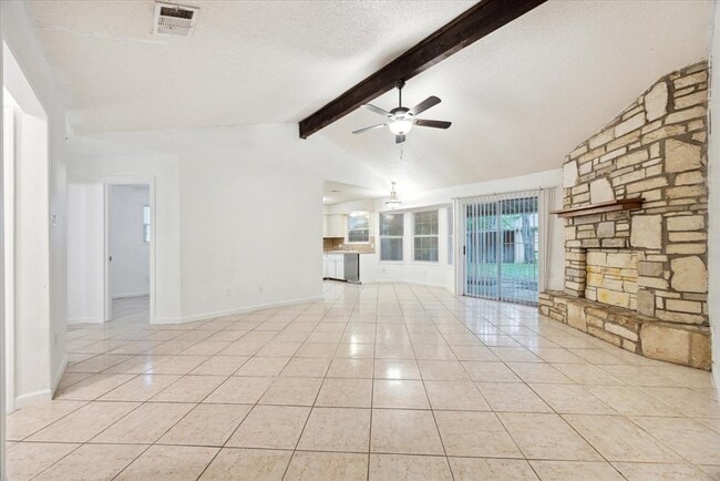Foto del edificio - 5108 Lambs Ln