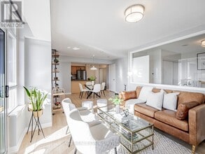 Building Photo - 812 Lansdowne Ave