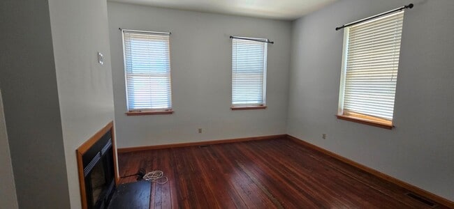 Building Photo - Lafayette Square Townhouse for Rent