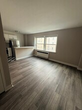 Building Photo - 1007 N Marshall St