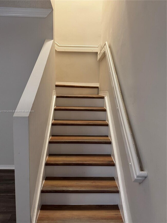 Foto del edificio - 2224 SE 25th Ave