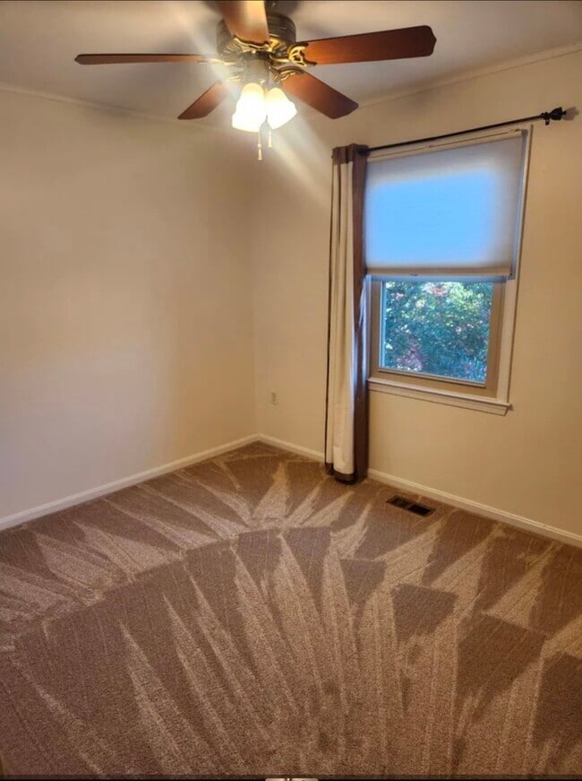 Building Photo - 7713 Bristol Square Ct