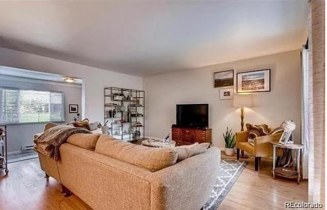 Foto del edificio - 3338 W Saratoga Ave