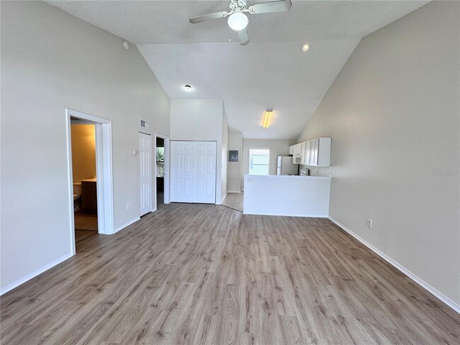 Foto del edificio - 3651 N Goldenrod Rd