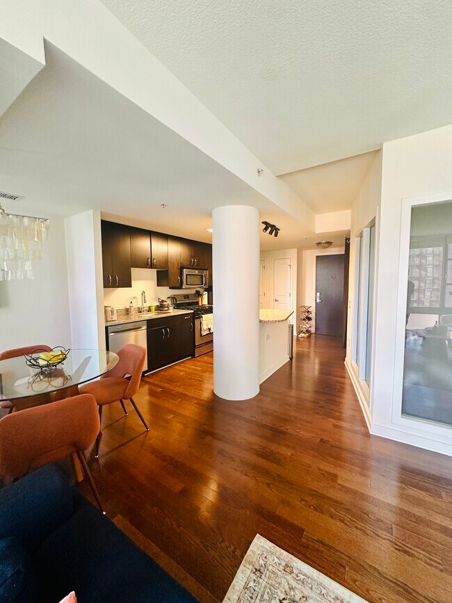 Foto del edificio - 475 K St NW