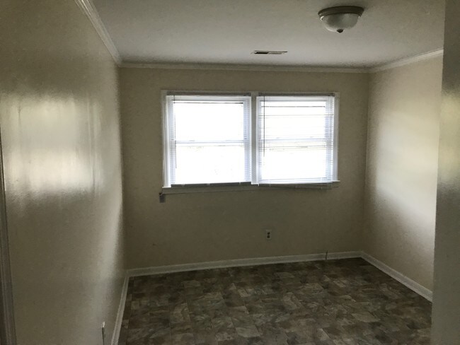 Foto del edificio - 517 N Maple St
