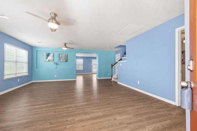 Foto del edificio - 2715 Skyview Knoll Ct