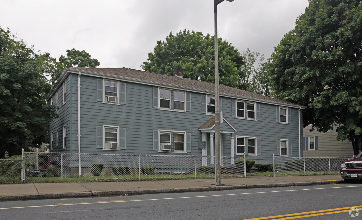 Primary Photo - 2020 Dorchester Ave