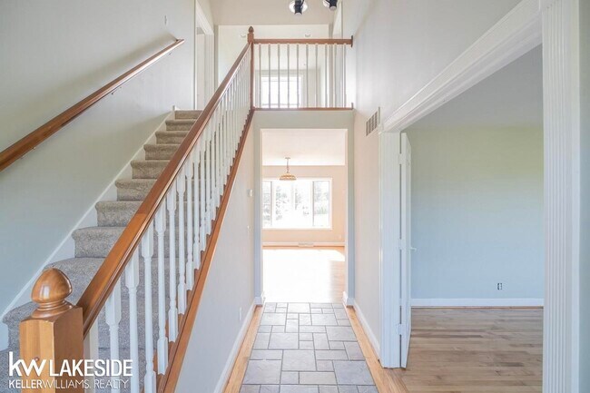 Building Photo - 66651 Place