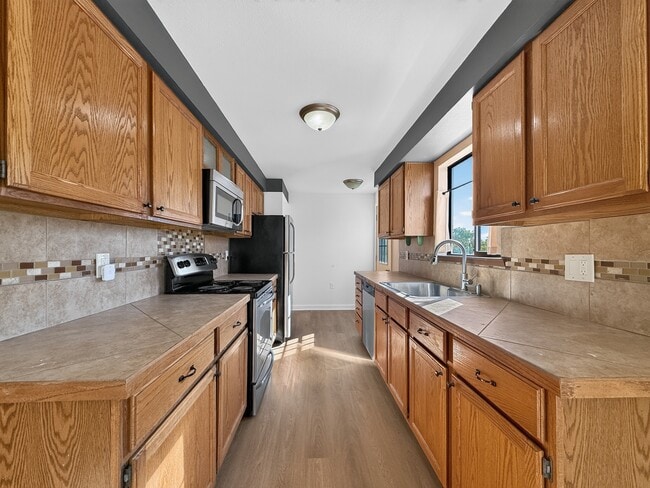 Building Photo - 6251 3rd Ave NW