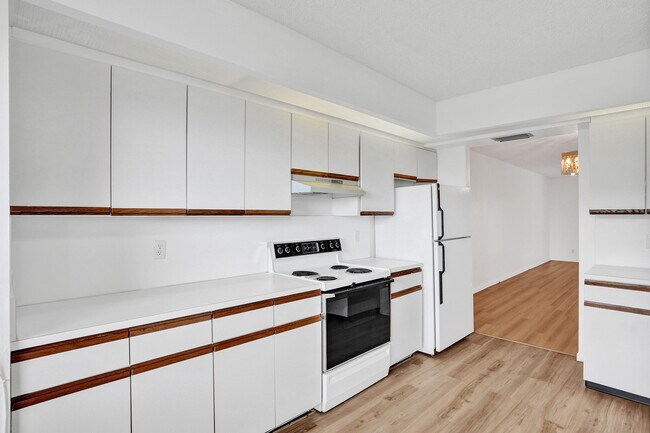 Foto del edificio - 1501 Cayman Way