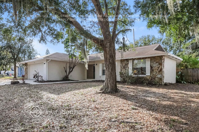 Foto del edificio - 904 Tarawood Ln