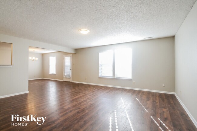 Building Photo - 8308 Centenary Dr