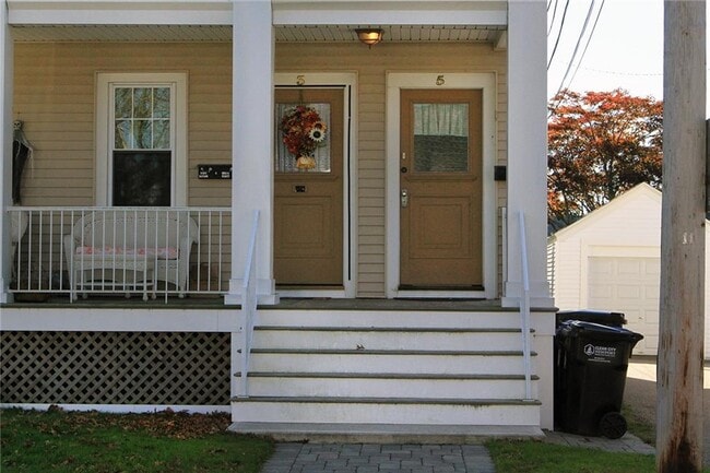 Building Photo - 5 Pennacook St