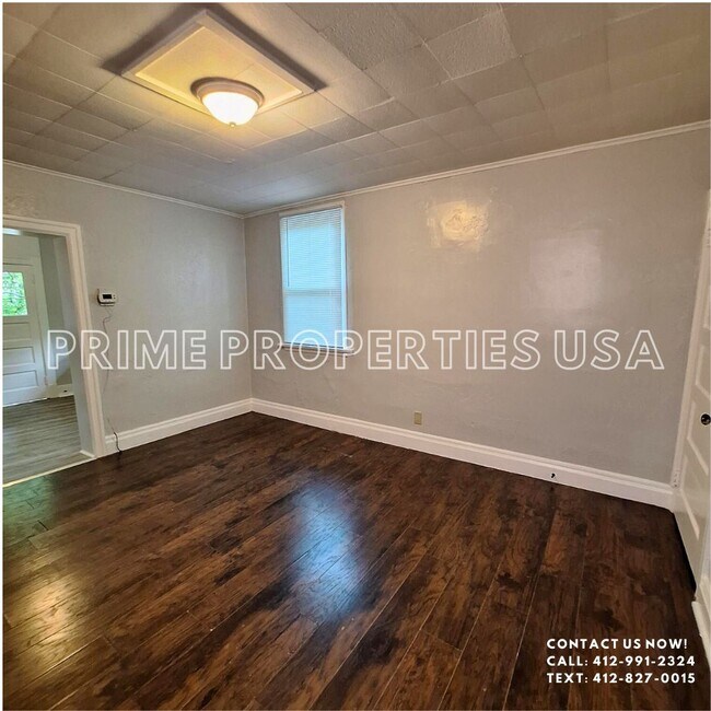 Foto del edificio - 224 Mathews Ave
