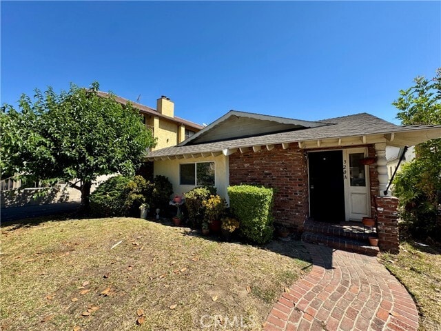 Primary Photo - 320 N Stoneman Ave