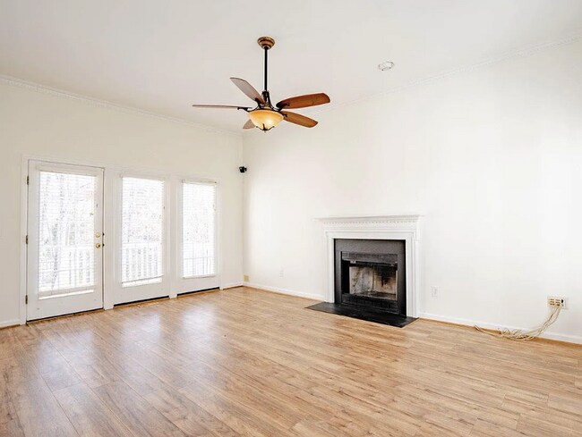 Foto del edificio - 9 Casabelle Ct