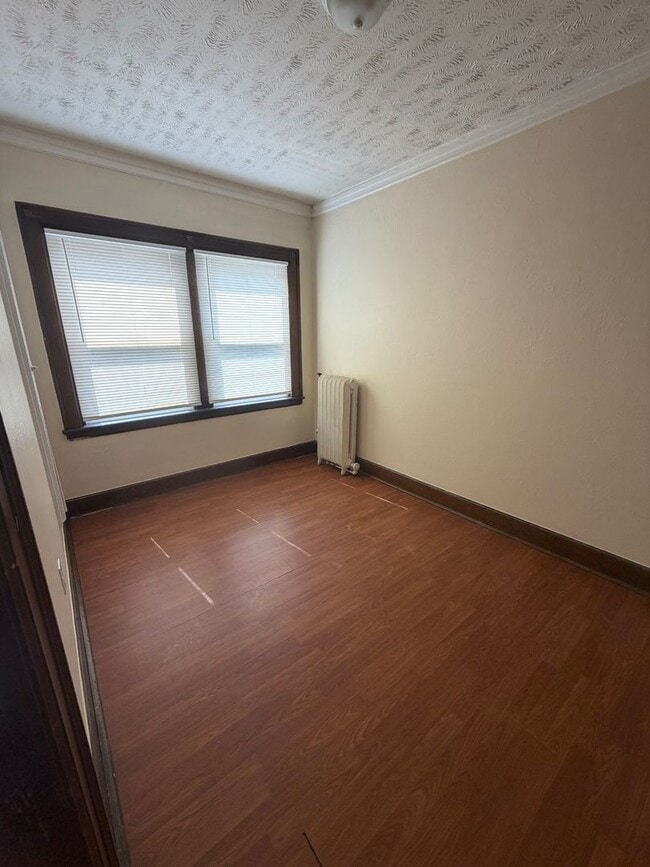Interior Photo - Whitestone Manor Apartments