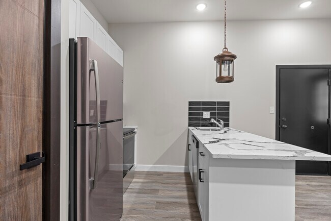 Foto del edificio - Modern West Lofts