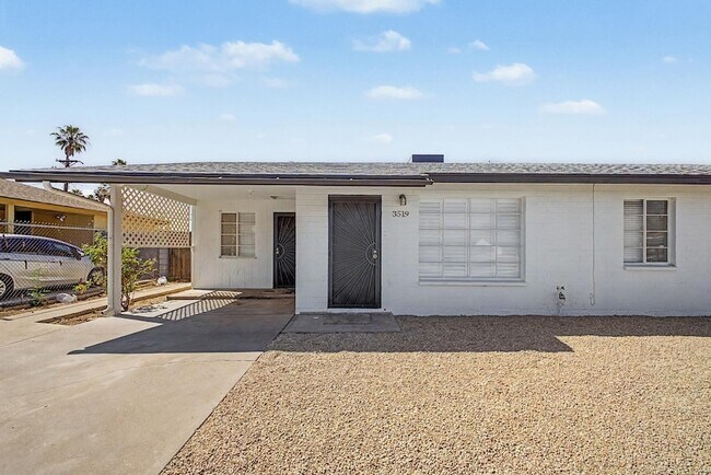Foto del edificio - 3519 W Orchid Ln