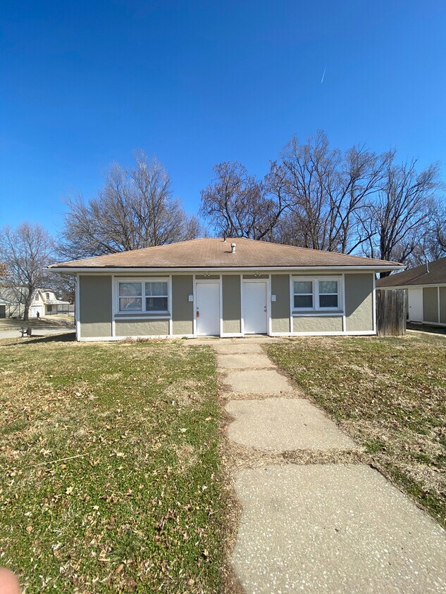 Primary Photo - 620 N 5th St