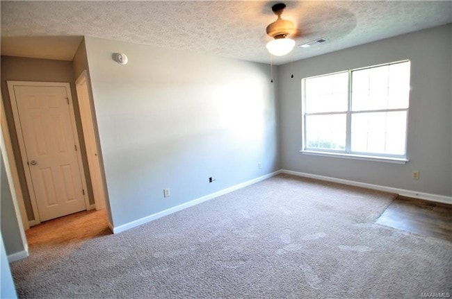 Foto del edificio - 169 E 6th St