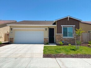 Building Photo - 4422 Andrea Dr