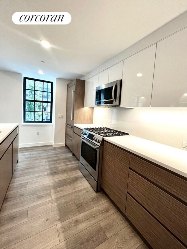 124 Columbia Heights, Brooklyn, NY 11201 Room for Rent in Brooklyn