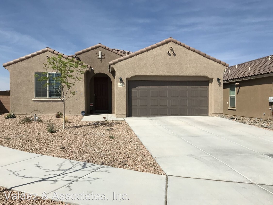 Primary Photo - 4 br, 2 bath House - 4716 Hojas Verdes