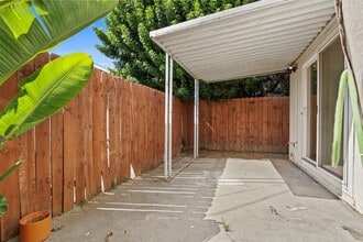 Building Photo - 825 Obispo Ave