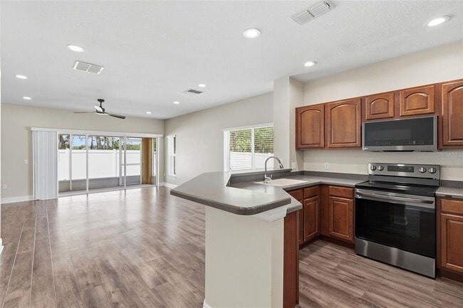 Building Photo - 20484 Needletree Dr