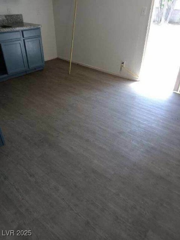 Building Photo - 301 Lance Ave