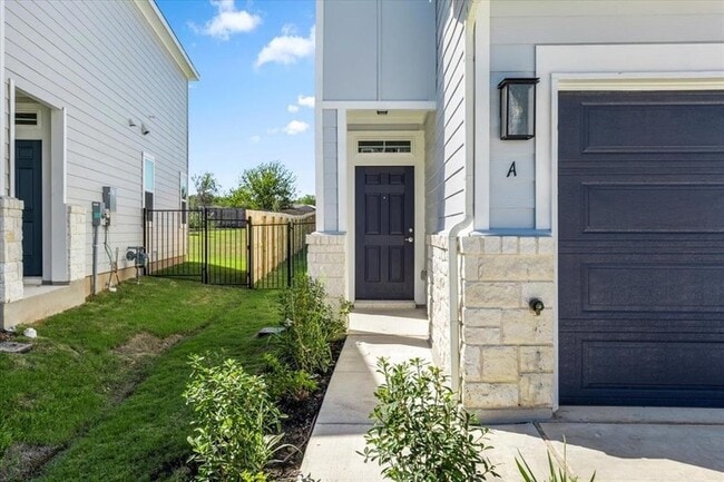 Photo - 7409A Sparkling Light Drive Unit A Townhome
