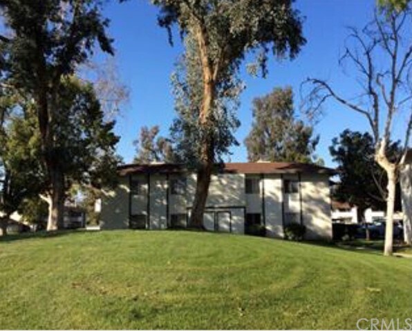 Building Photo - 26200 Redlands Blvd