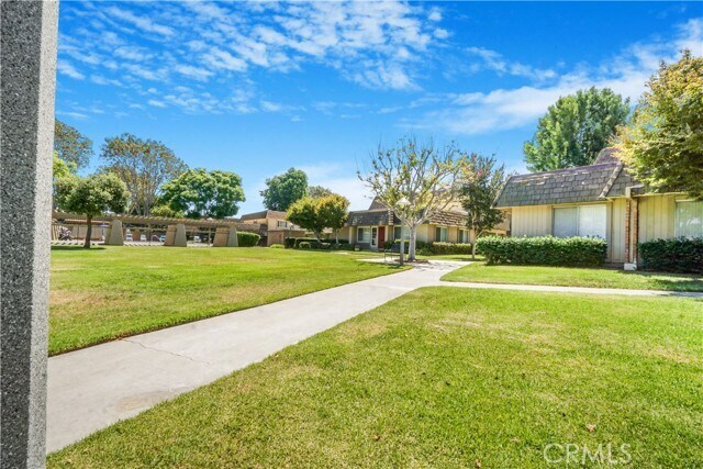 Foto del edificio - 18195 Canyon Ct