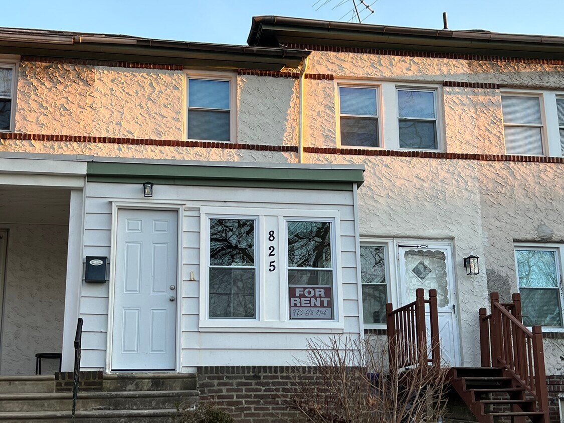 825 Glen Ter, Chester, PA 19013 Townhome Rentals in Chester PA