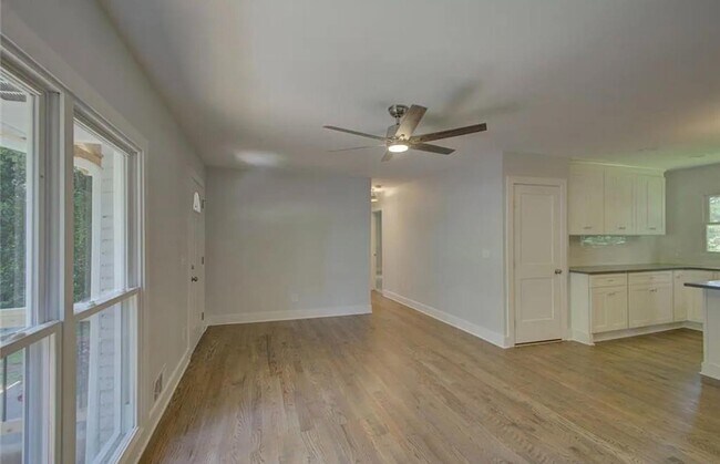 Foto del edificio - 985 Frontier Trail SW