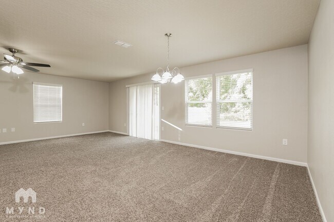 Building Photo - 2336 Oak Stream Dr