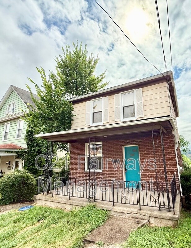 Photo - 1638 Methyl Street