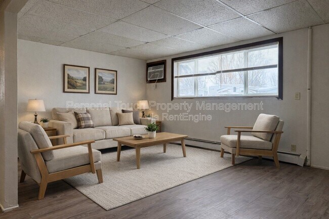 Foto del edificio - 911 Western Rd