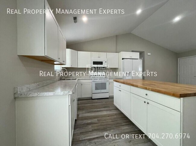 Photo - 3220 Braewick Pl House